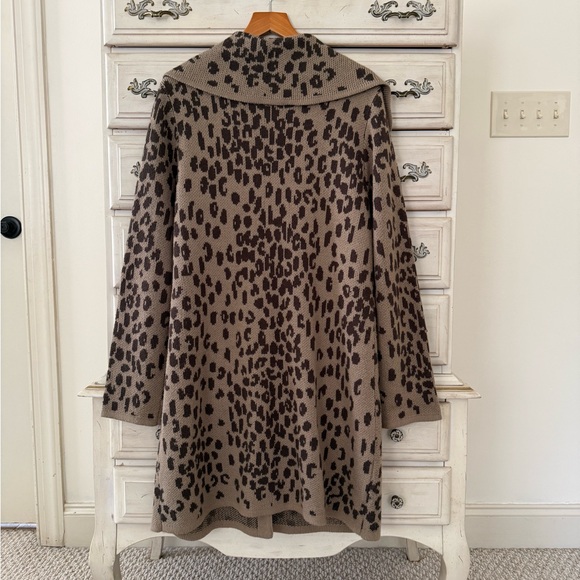 Chico’s Vintage Leopard Wool Coat - Picture 2 of 3